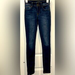 Dark denim stretch/skinny fit jeans, women’s size 1